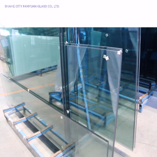 Flat/Curved /Clear/Colored/Milk/Frosted/Pattern Tempered Laminated Glass / Safety Glass for Building Glass Tabletop Railing Fence Curtain Wall Windows Door